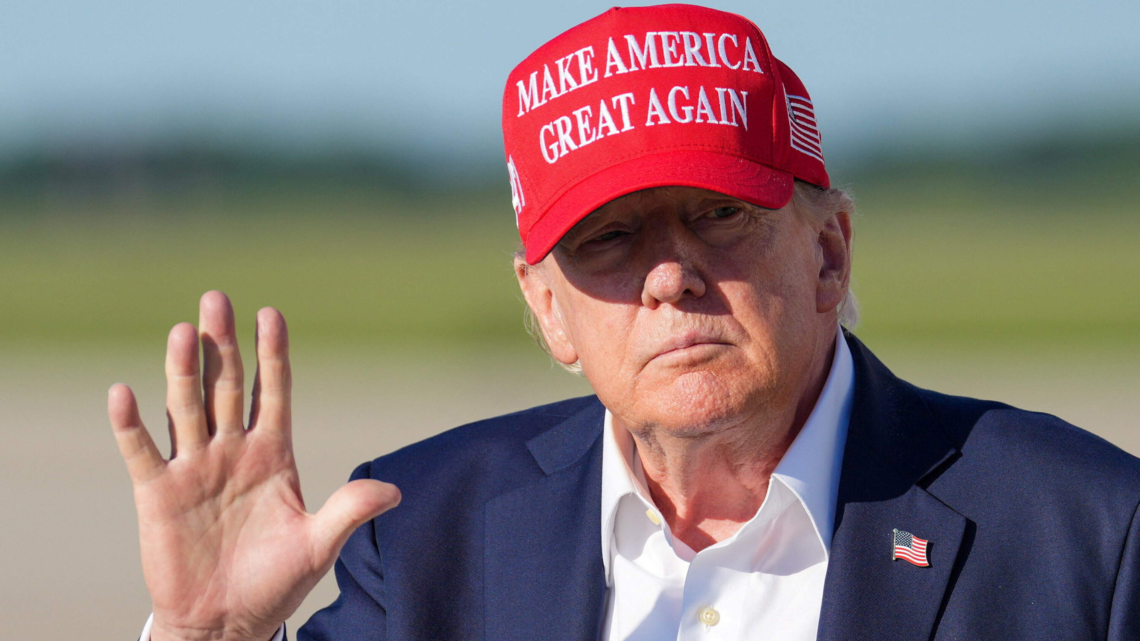 Donald Trump says he is banning CNN, MS NOW and Politico from White House